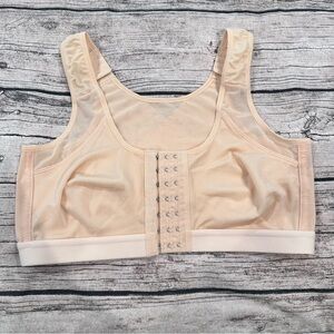 Amazon Cream Post-Surgical Bra with Wide Straps and Scoop Neckline Size Large